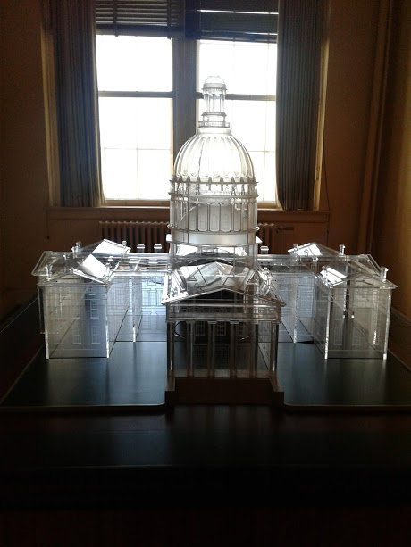 Glass replica of Courthouse
